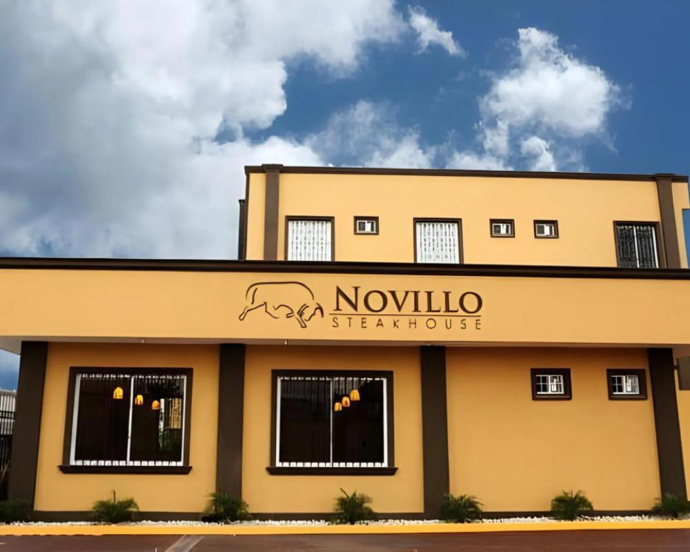 Monte Salerno Hotel & Suites