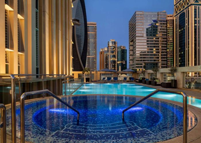 Wyndham Grand Doha West Bay Beach