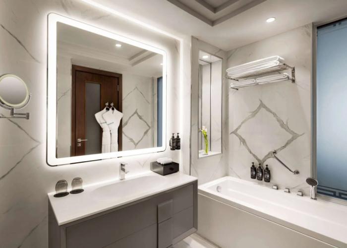 Wyndham Grand Doha West Bay Beach