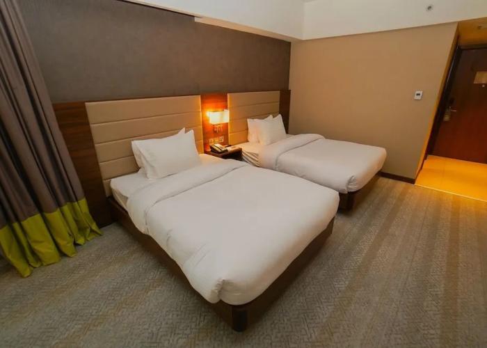 The Grand Lux Hotel