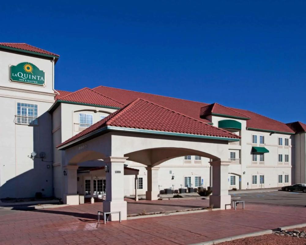 La Quinta Inn & Suites by Wyndham Ruidoso Downs