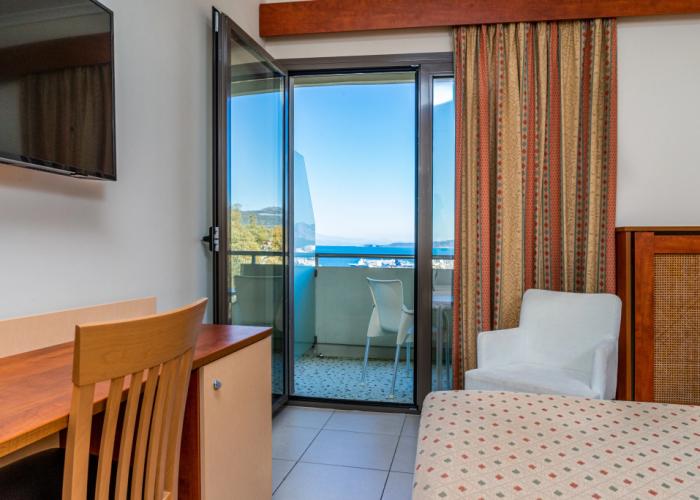 Marmari Bay Hotel