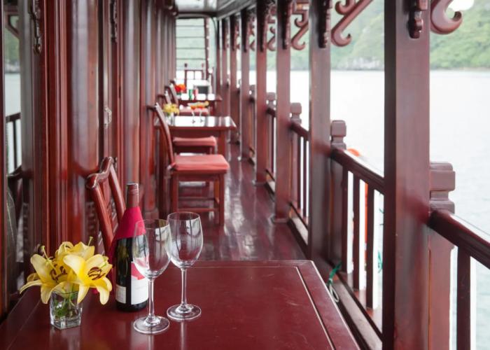 Halong Royal Palace Cruise