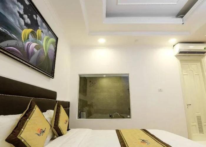 Royal Hotel Halong - Hon Gai