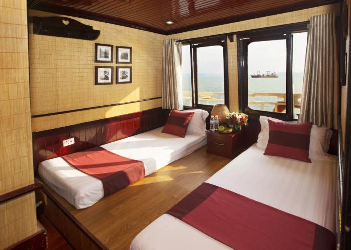 Swan Cruises Halong