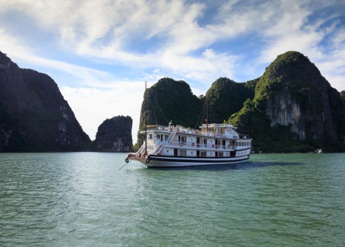 Rosa Boutique Cruise