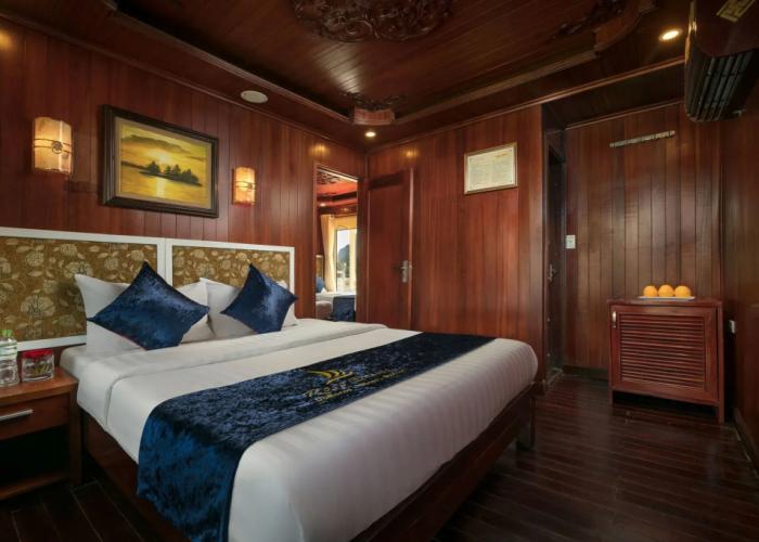 Rosa Boutique Cruise