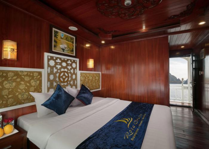 Rosa Boutique Cruise