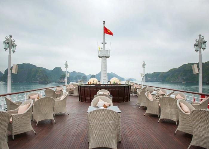 Paradise Elegance Cruise