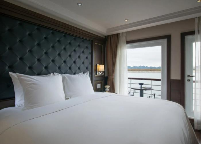 Paradise Elegance Cruise