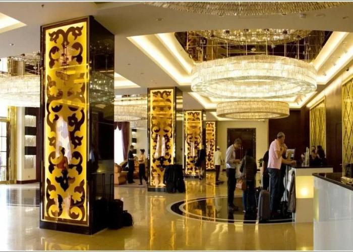 Royal Halong Hotel