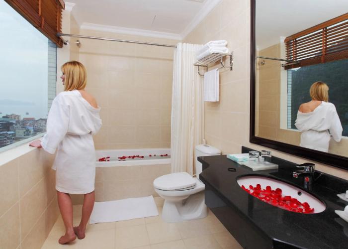 Ha Long DC Hotel