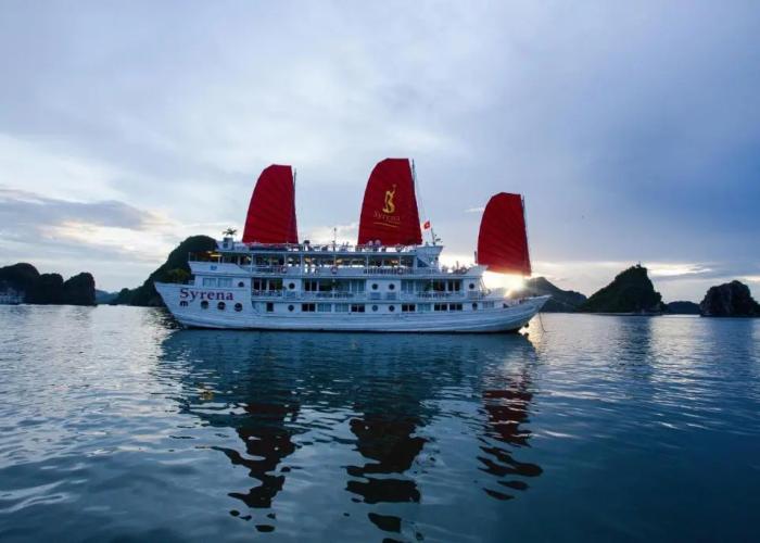 Syrena Cruises