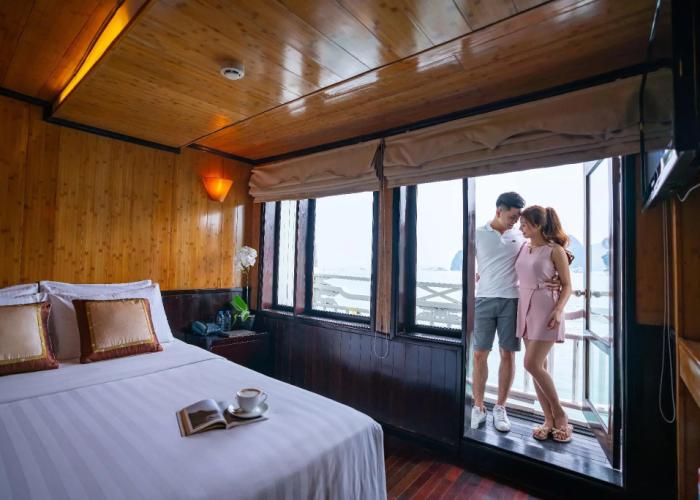 Syrena Cruises