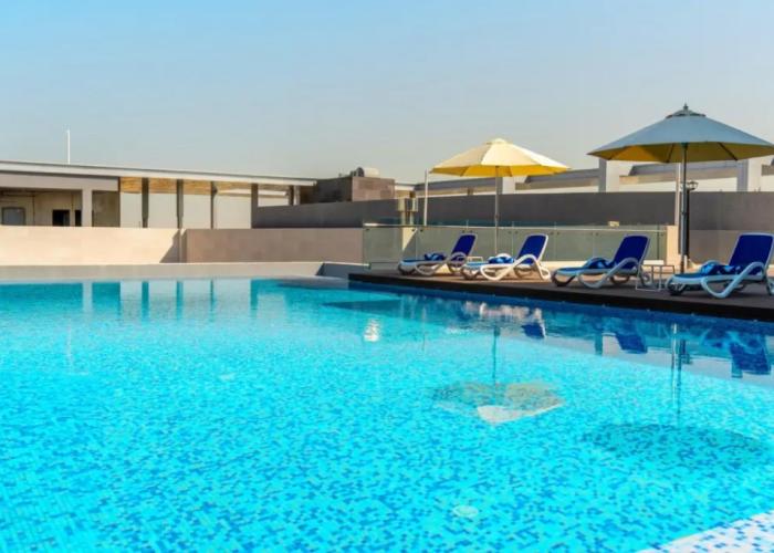 West Walk Retaj Hotel