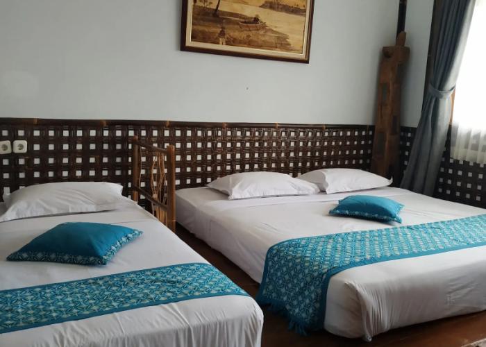 Kampung Sumber Alam Garut Powered by Archipelago
