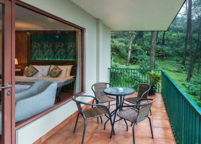 Puncak Pass Resort