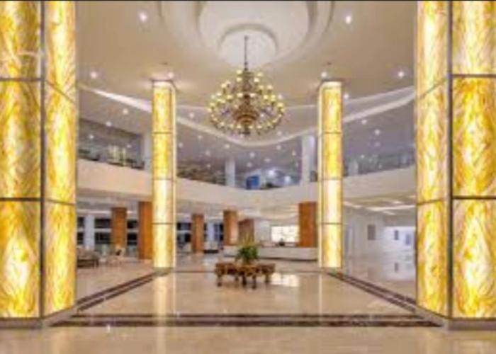 Le Eminence Puncak Hotel Convention & Resort