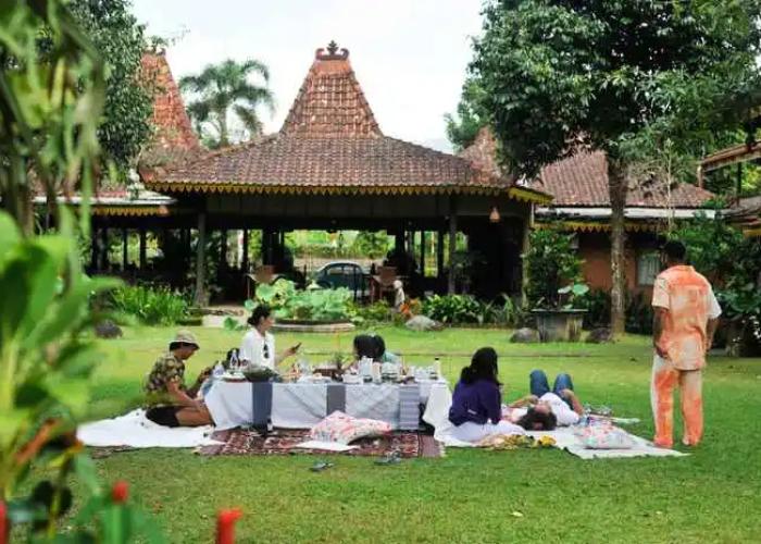 Pondok Tingal Borobudur