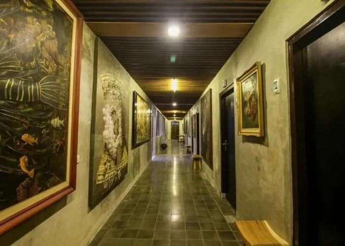 Watu Agung Guest House