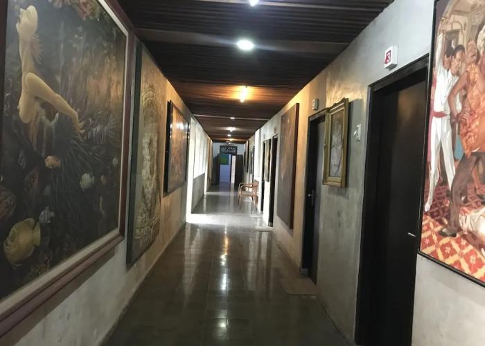 Watu Agung Guest House