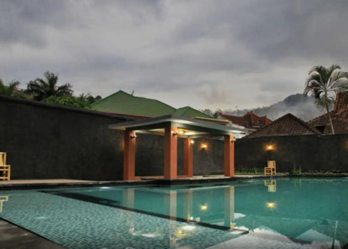 Puri Senggigi Hotel