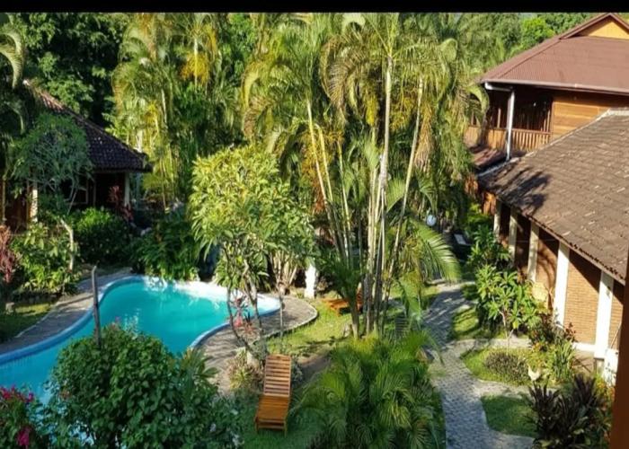 Hotel Besar Bulan Baru - Senggigi