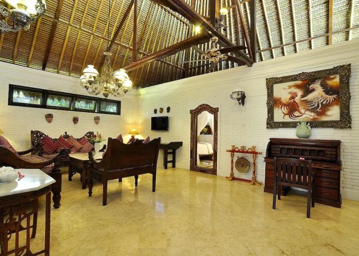 The Villas by Puri Mas Boutique Resort