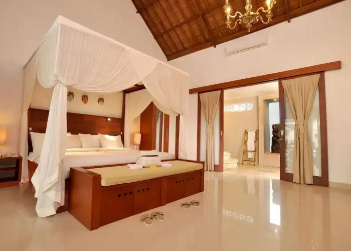 The Villas by Puri Mas Boutique Resort