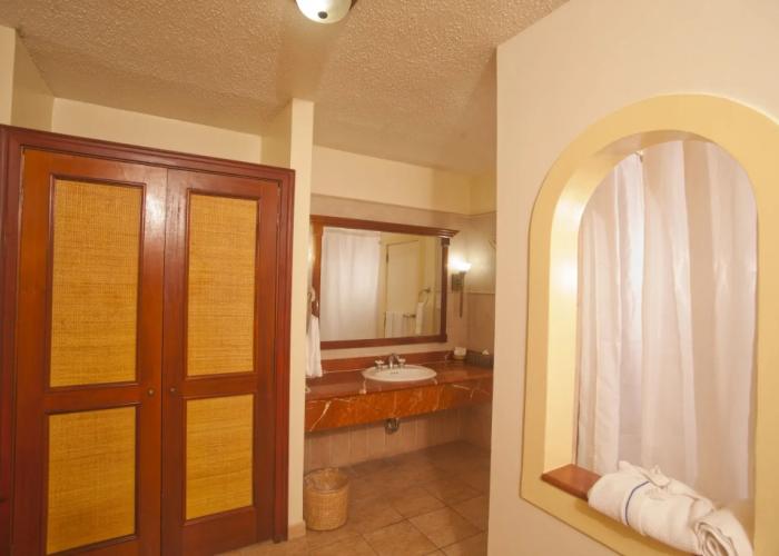 Fort Young Hotel