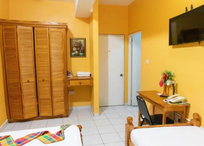La Flamboyant Hotel