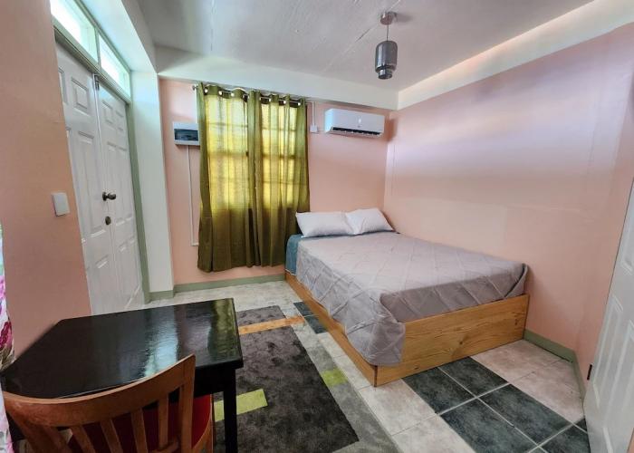 C & M Suites Your Haven in the City