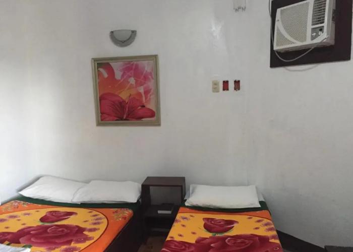 Antonios Pension House