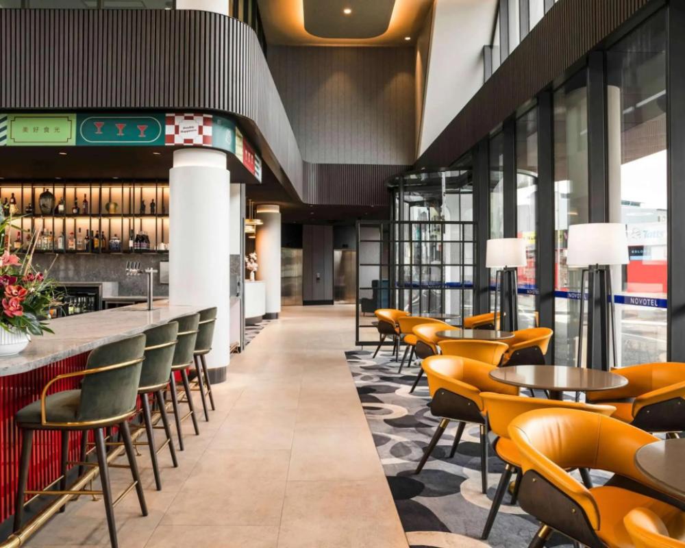 фото Novotel Devonport