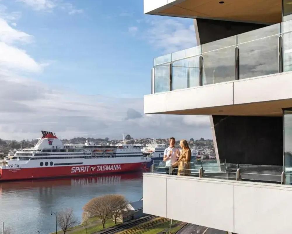 фото Novotel Devonport