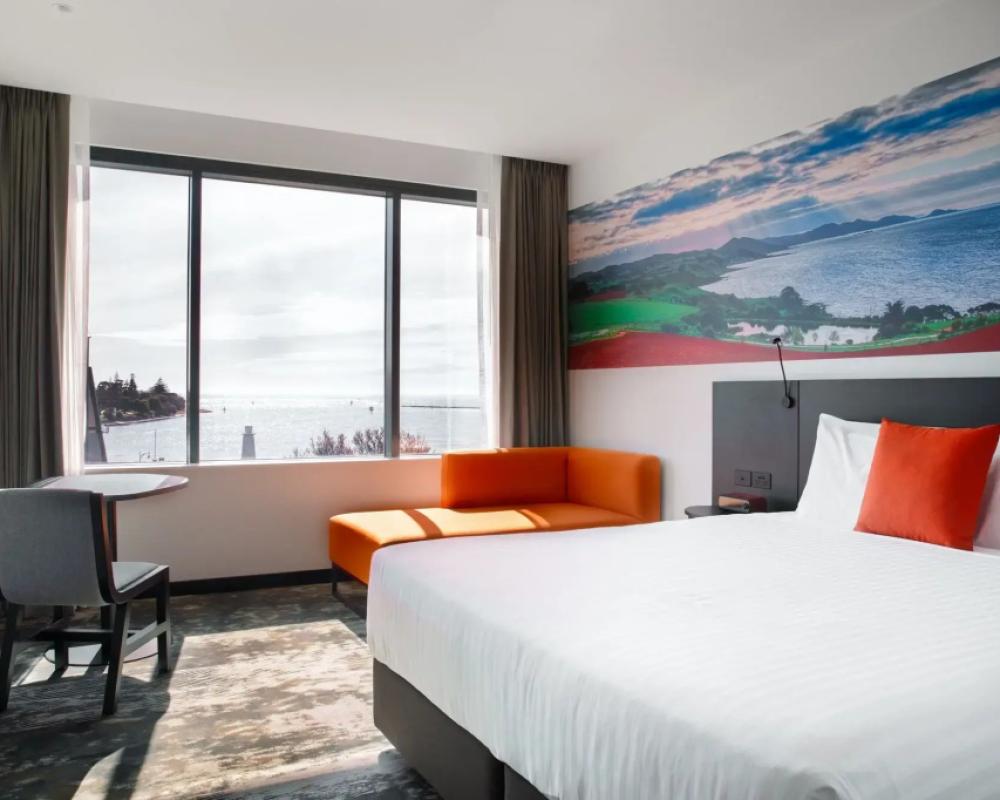 фото Novotel Devonport