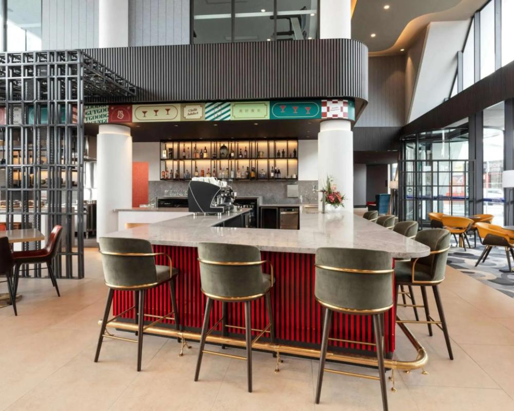 фото Novotel Devonport