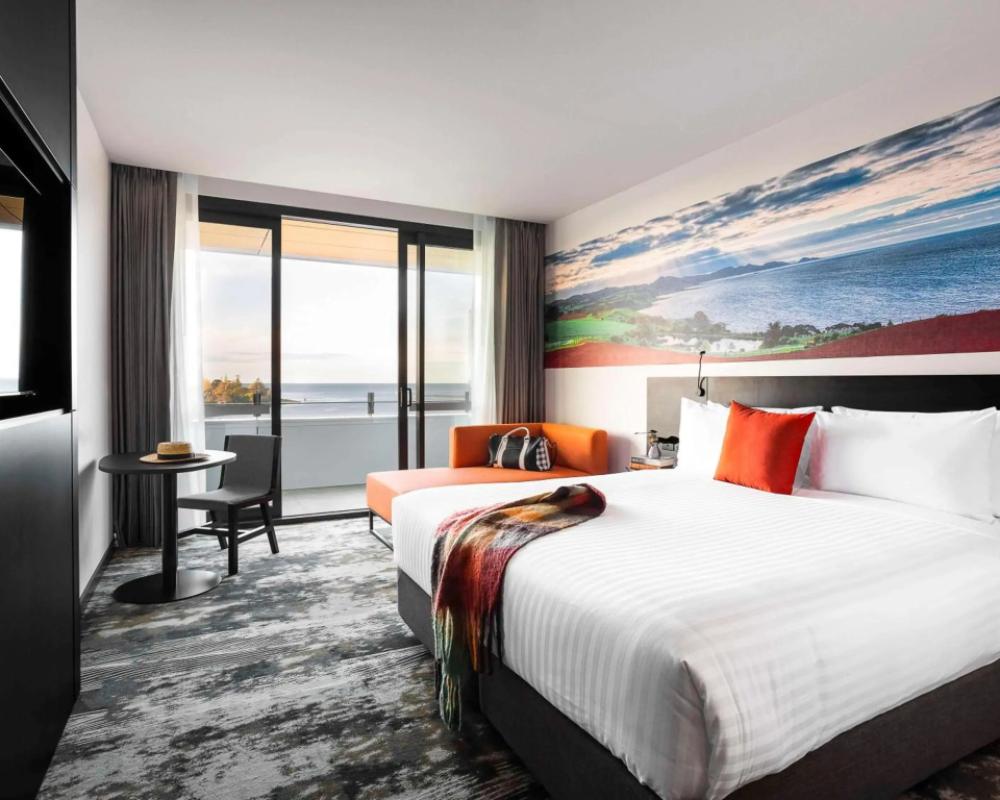 фото Novotel Devonport