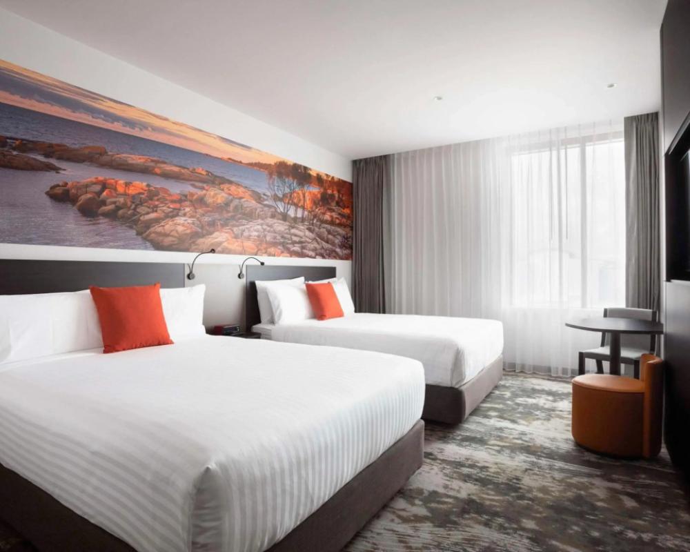 фото Novotel Devonport