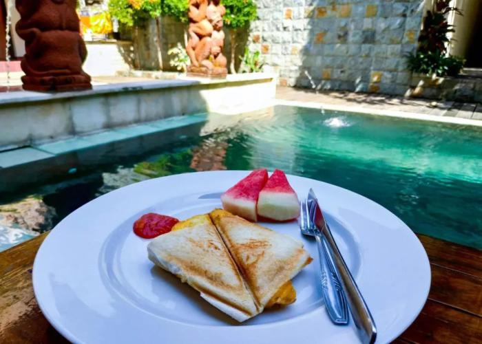 Catur Adi Putra Hotel