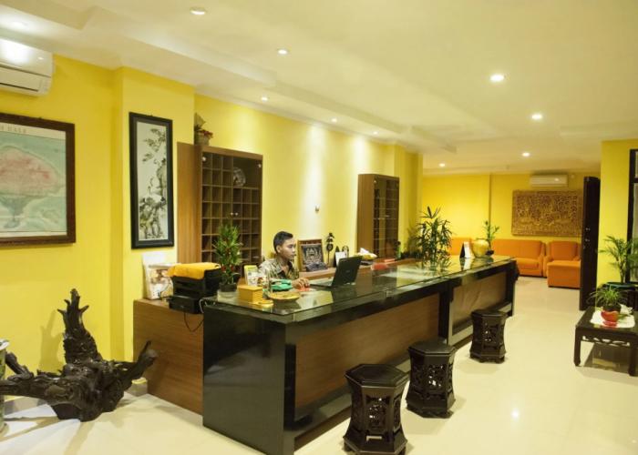 Catur Adi Putra Hotel