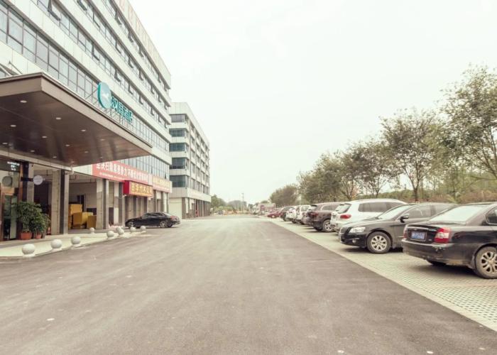 Hanting Hotel Yiyang Taojiang Huatong Cheng