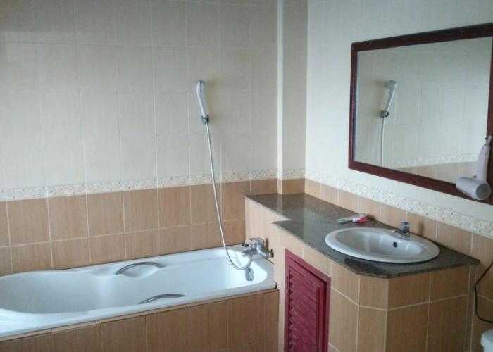 Thavisouk Hotel