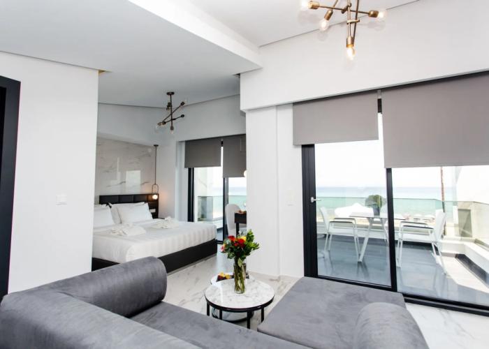 Crystal villas & suites