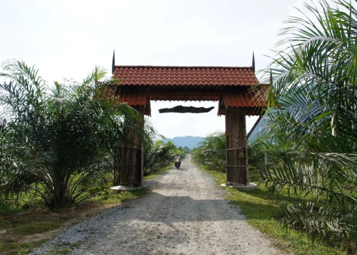 Sahom Valley Resort - Agro & Eco