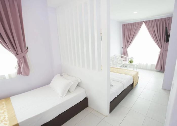 Skyview Hotel