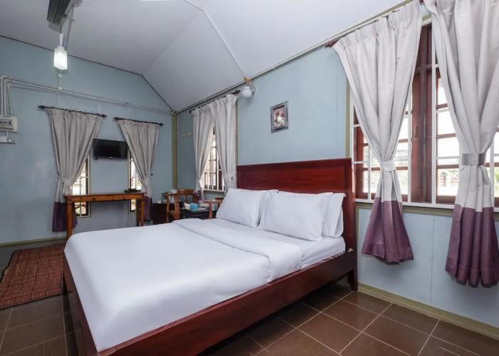 OYO 89873 Nurbayu Chalet