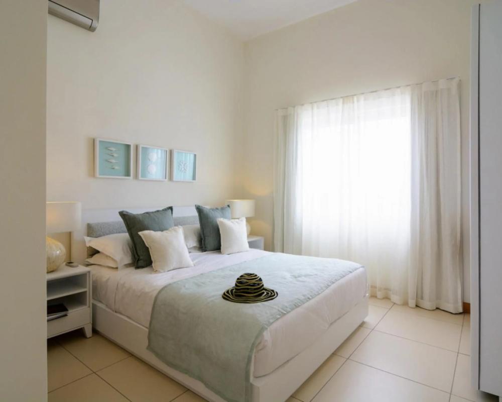 Myra Seafront Suites with Lov