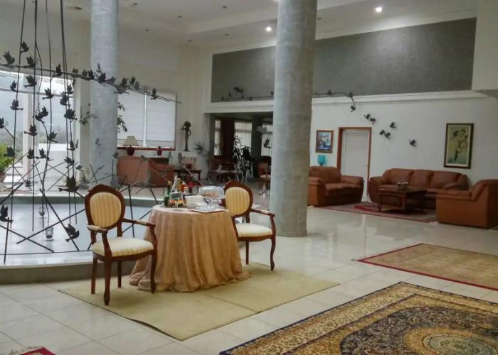 Arta Palace Hotel