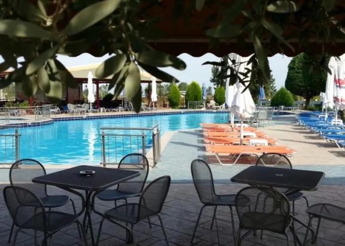 Grand Platon Hotel